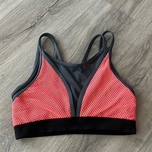 Victoria’s Secret athletic sports bra size small